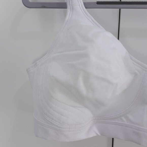 Playtex 18 Hour Ultimate Shoulder Comfort Wireless Bra White Size 44DDD 4693 - Picture 2 of 6